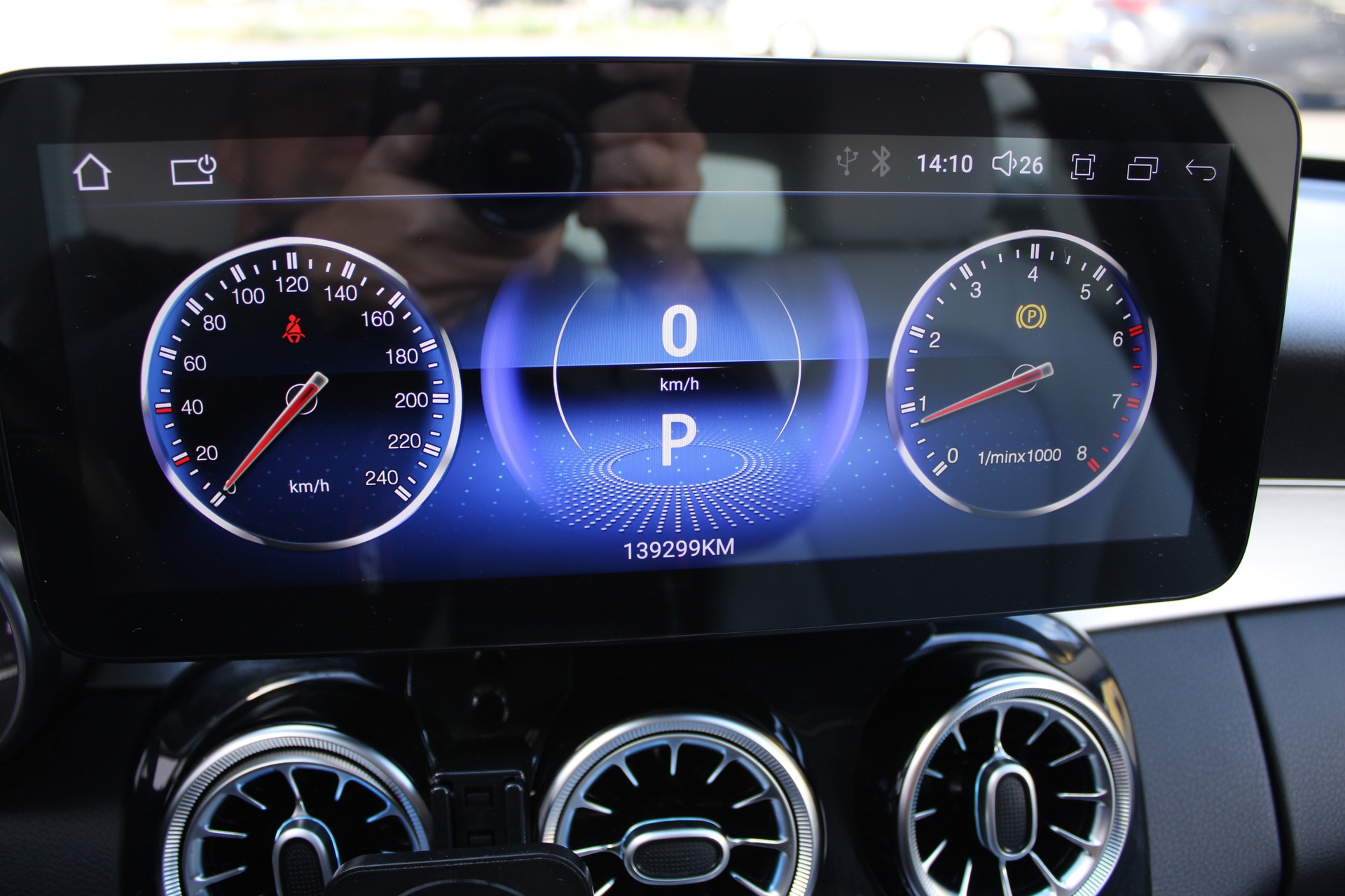 MERCEDES-BENZ C 250 BlueTEC Avantgarde 4Matic 9G-Tronic-image-13