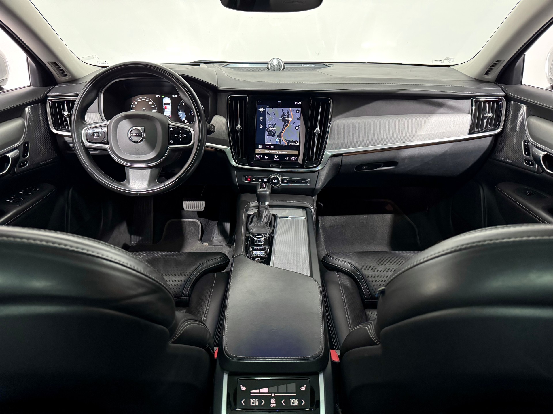 VOLVO V90 D5 AWD Inscription Geartronic Powerpulse-image-8