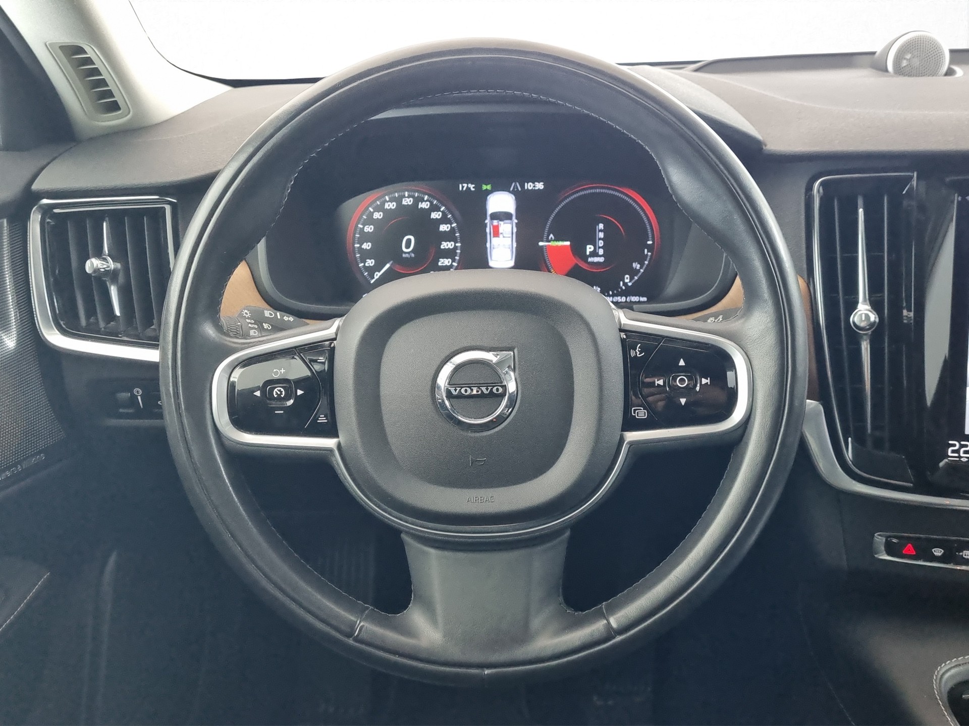 VOLVO S90 2.0 T8 TE Inscription AWD-image-8