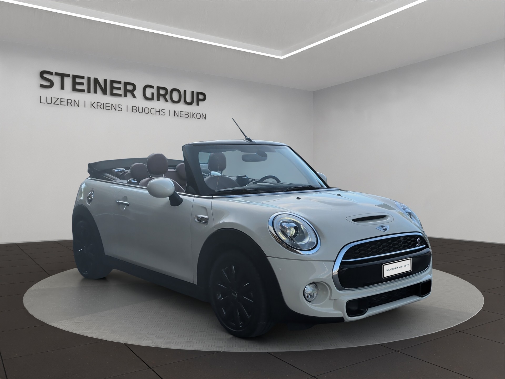 MINI Cooper S Cabriolet Steptronic-showroom-element-2