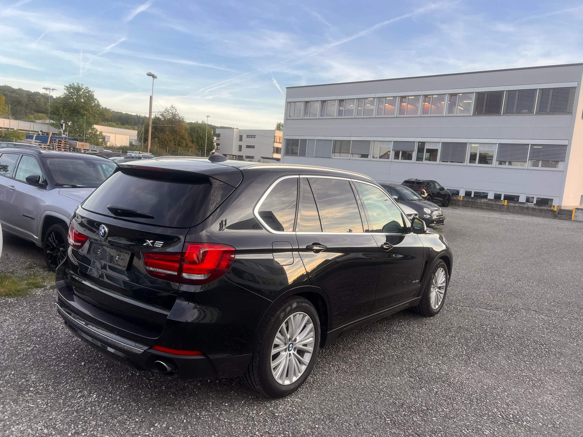 BMW X5 xDrive 35i Steptronic Individual-image-5