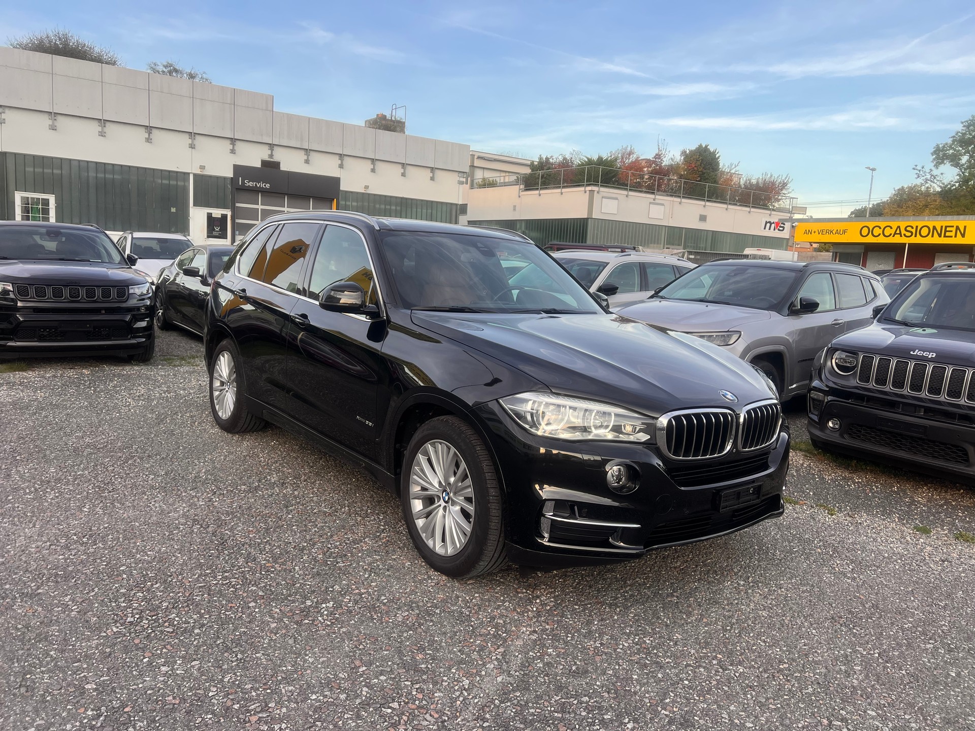 BMW X5 xDrive 35i Steptronic Individual-image-1