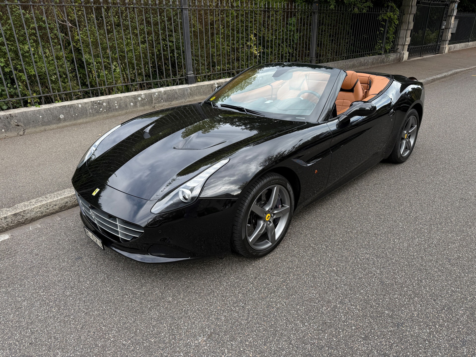 FERRARI California 3.9 V8 T-image-0