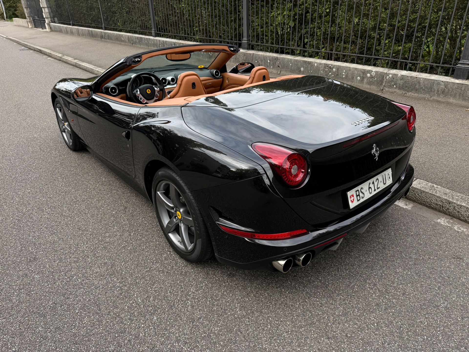 FERRARI California 3.9 V8 T-image-1