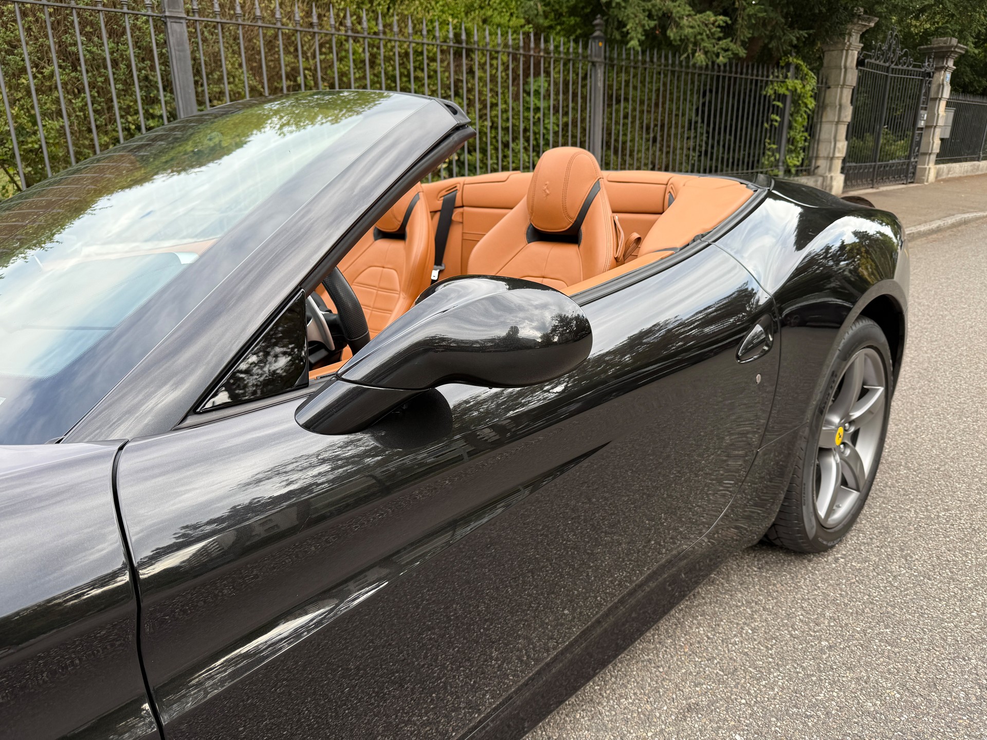 FERRARI California 3.9 V8 T-image-15