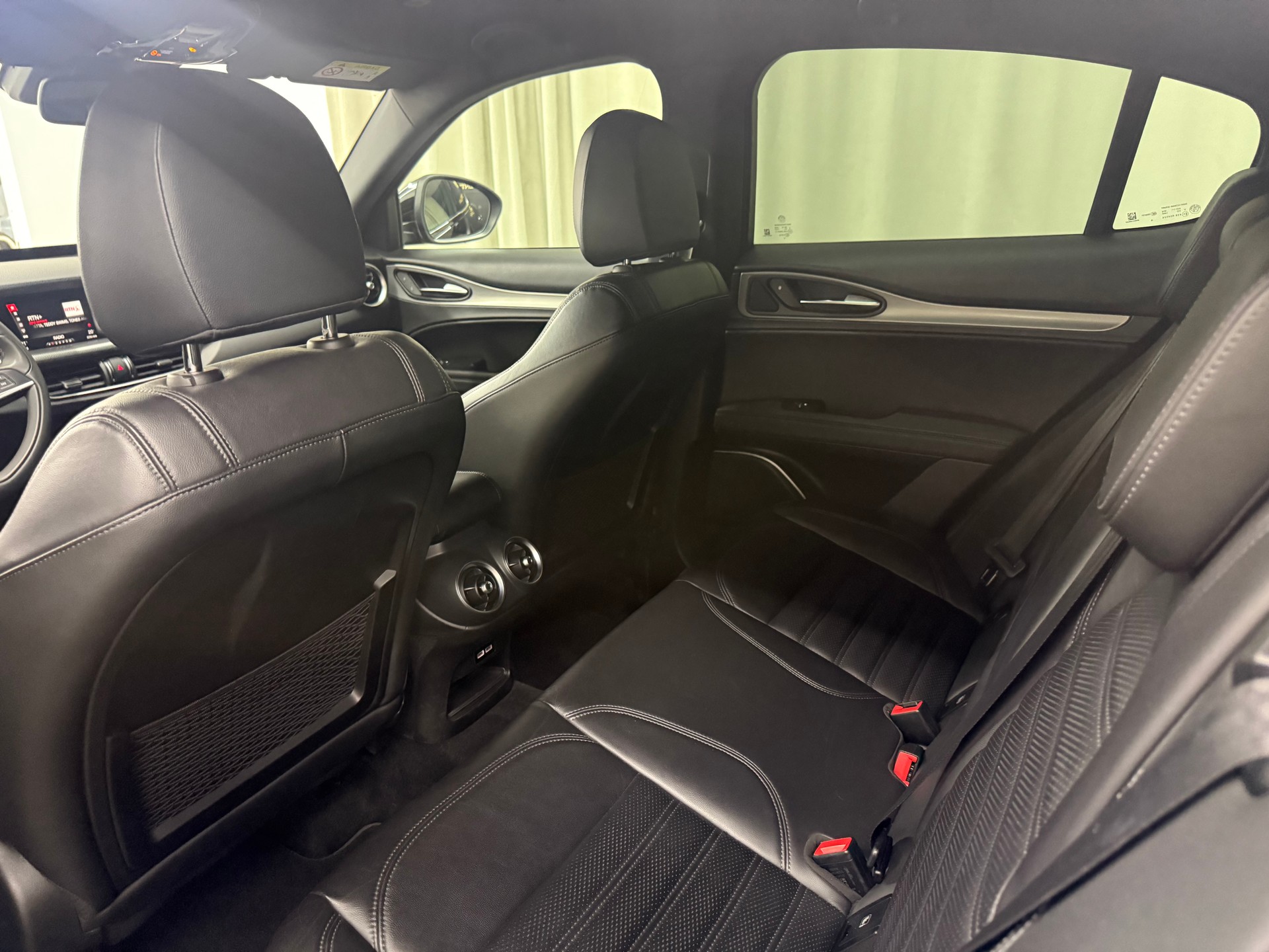 ALFA ROMEO Stelvio 2.0 Super Q4 Automatic-image-8