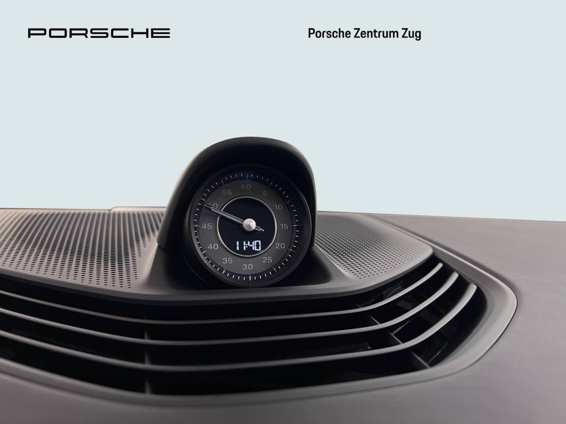 PORSCHE Taycan Turbo Sport Turismo-image-27