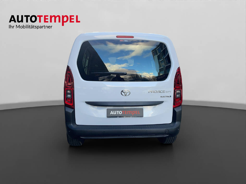 TOYOTA PROACE CITY Van L1 50KWh Activ 46969/117-image-10