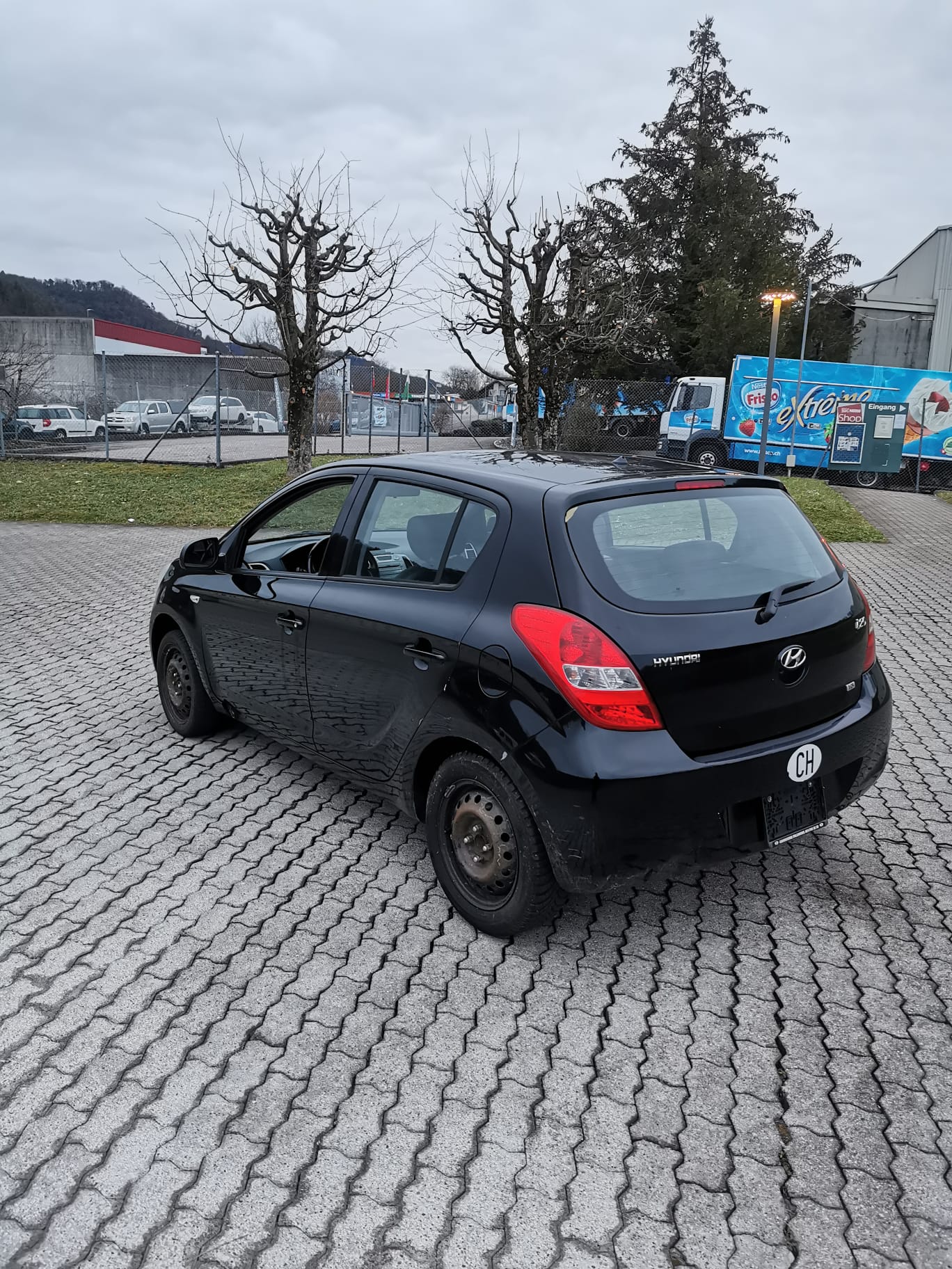 HYUNDAI i20 1.6 Premium-image-7