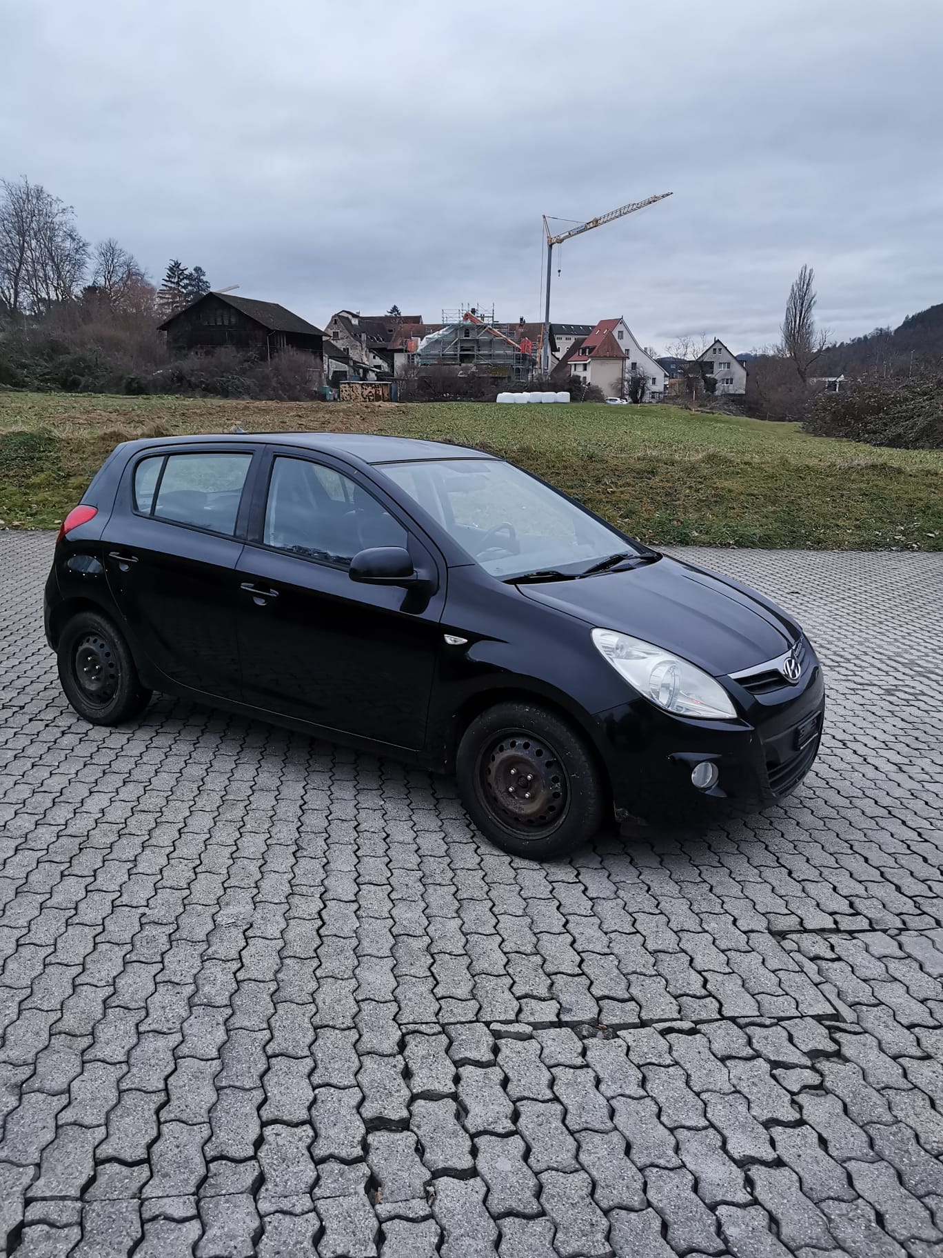 HYUNDAI i20 1.6 Premium-image-1