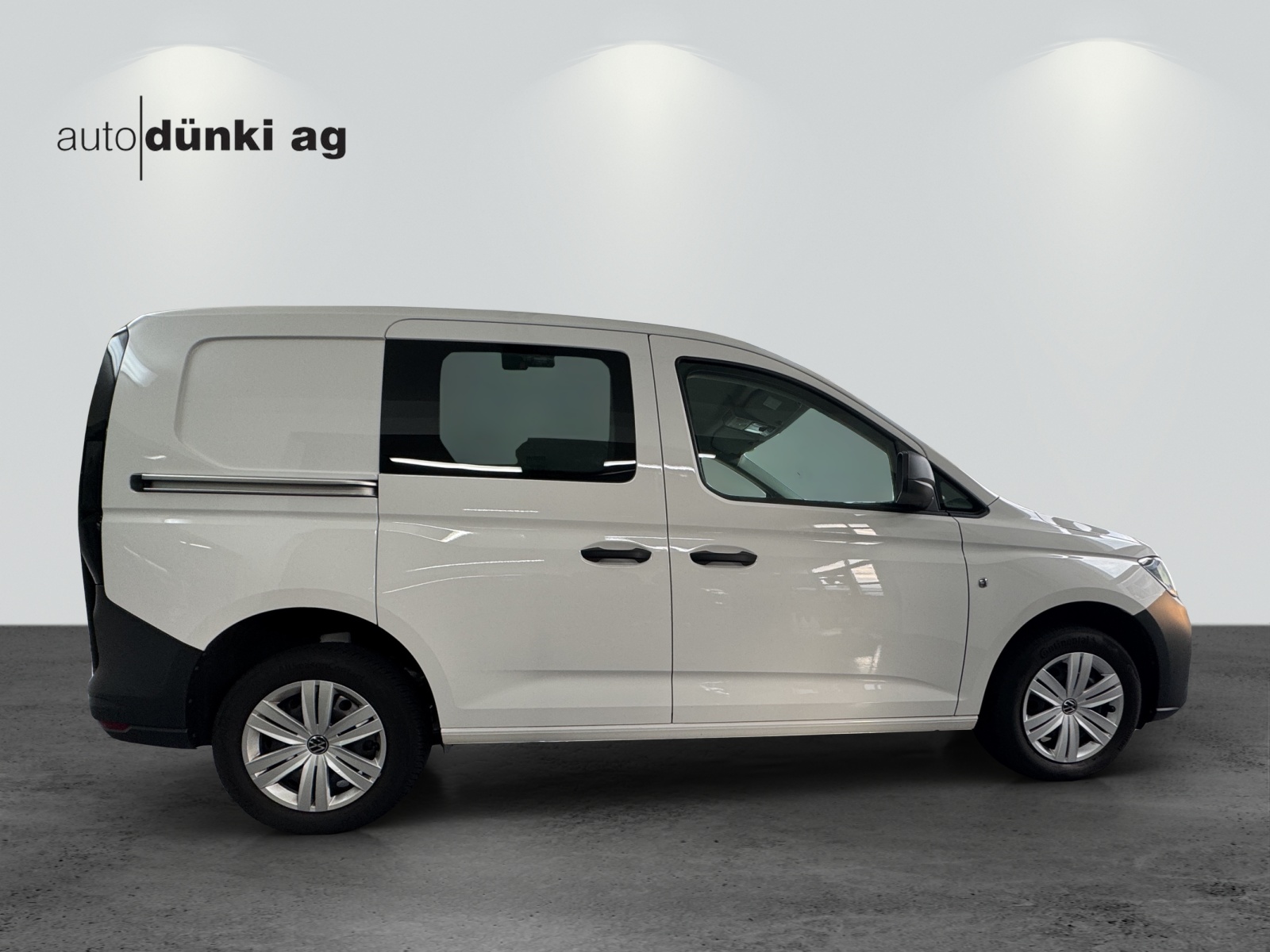VW Caddy Cargo 2.0TDI Entry-image-4