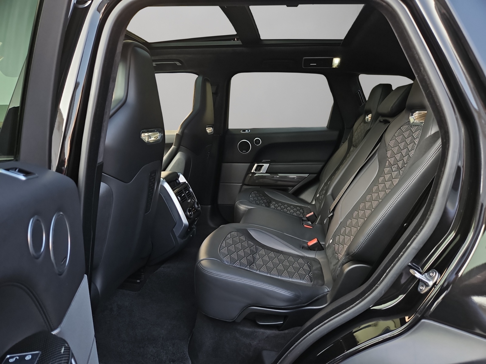 LAND ROVER Range Rover Sport 5.0 V8 S/C SVR Automatic-image-13