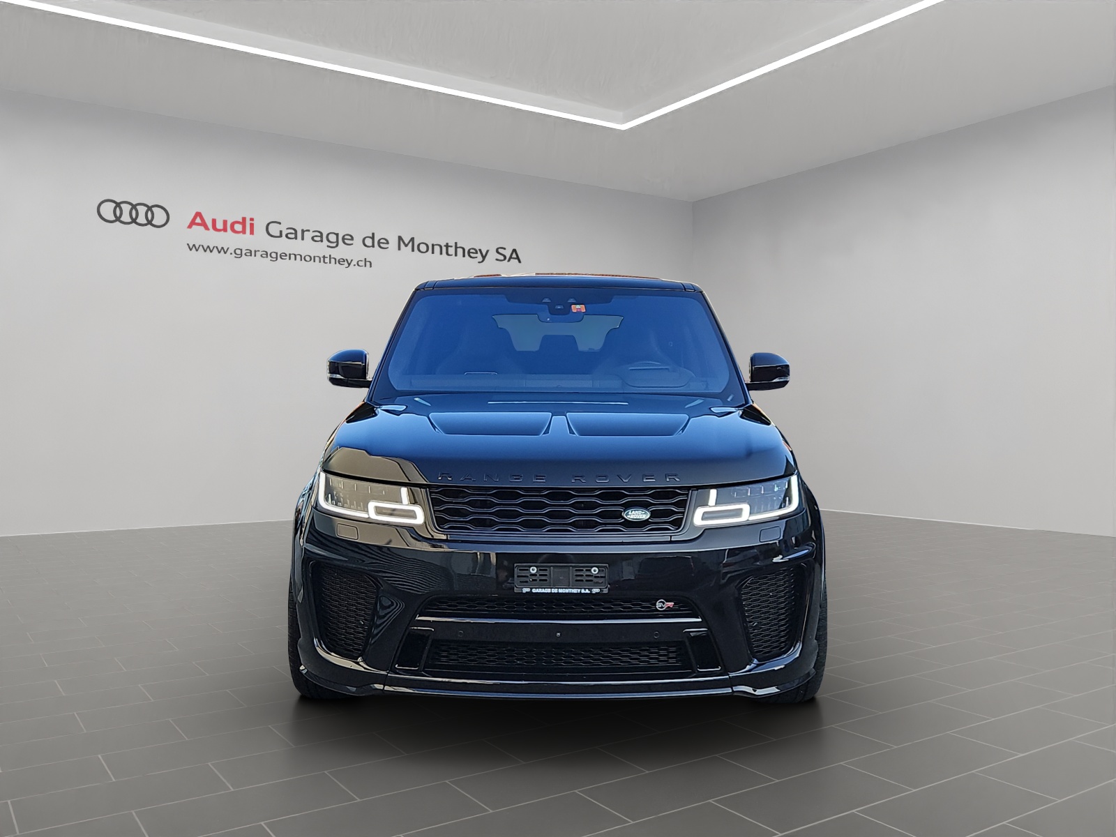 LAND ROVER Range Rover Sport 5.0 V8 S/C SVR Automatic-image-5