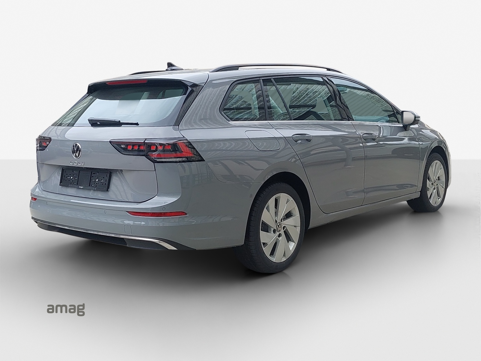 VW Golf Variant 2.0 TDI Style DSG-image-4