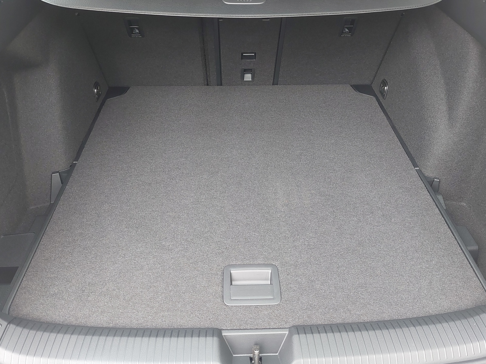 VW Golf Variant 2.0 TDI Style DSG-image-12