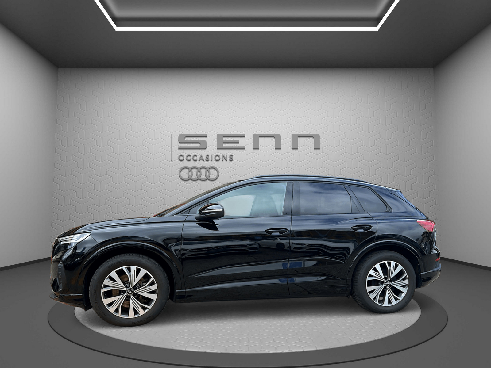 AUDI Q4 e-tron 50 quattro-image-1