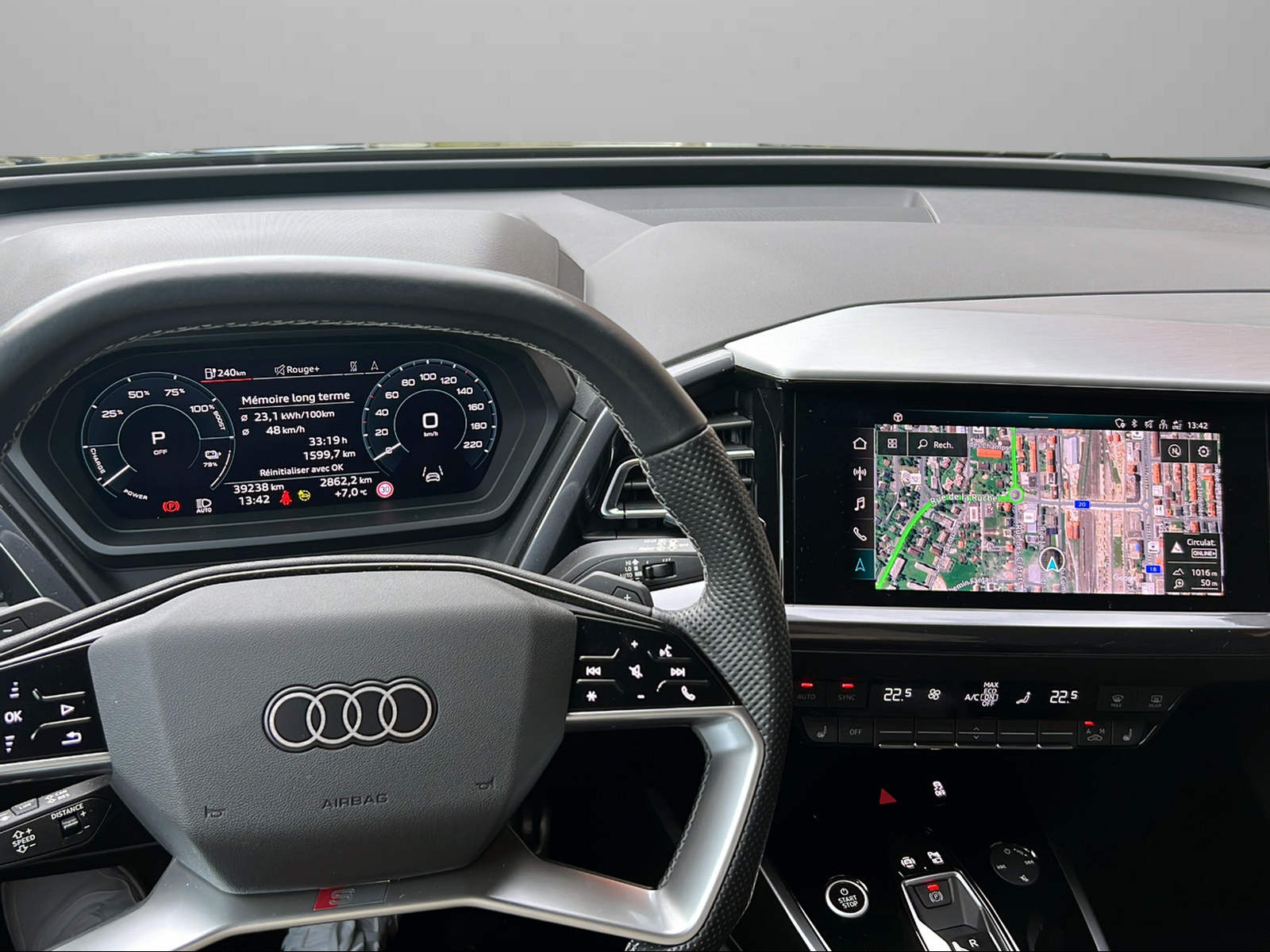 AUDI Q4 e-tron 50 quattro-image-7