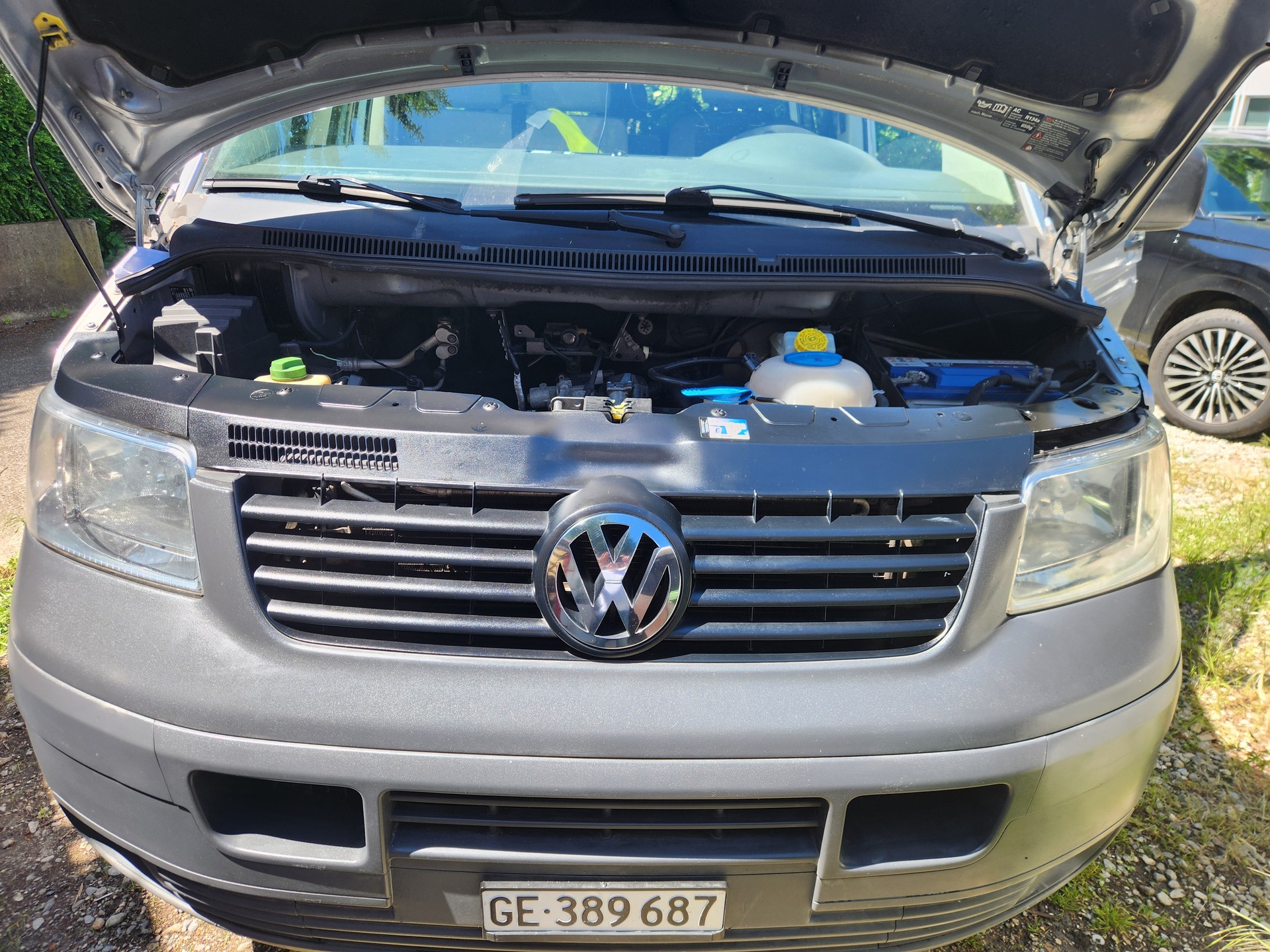 VW T5 Transporter 1.9 TDI-image-3