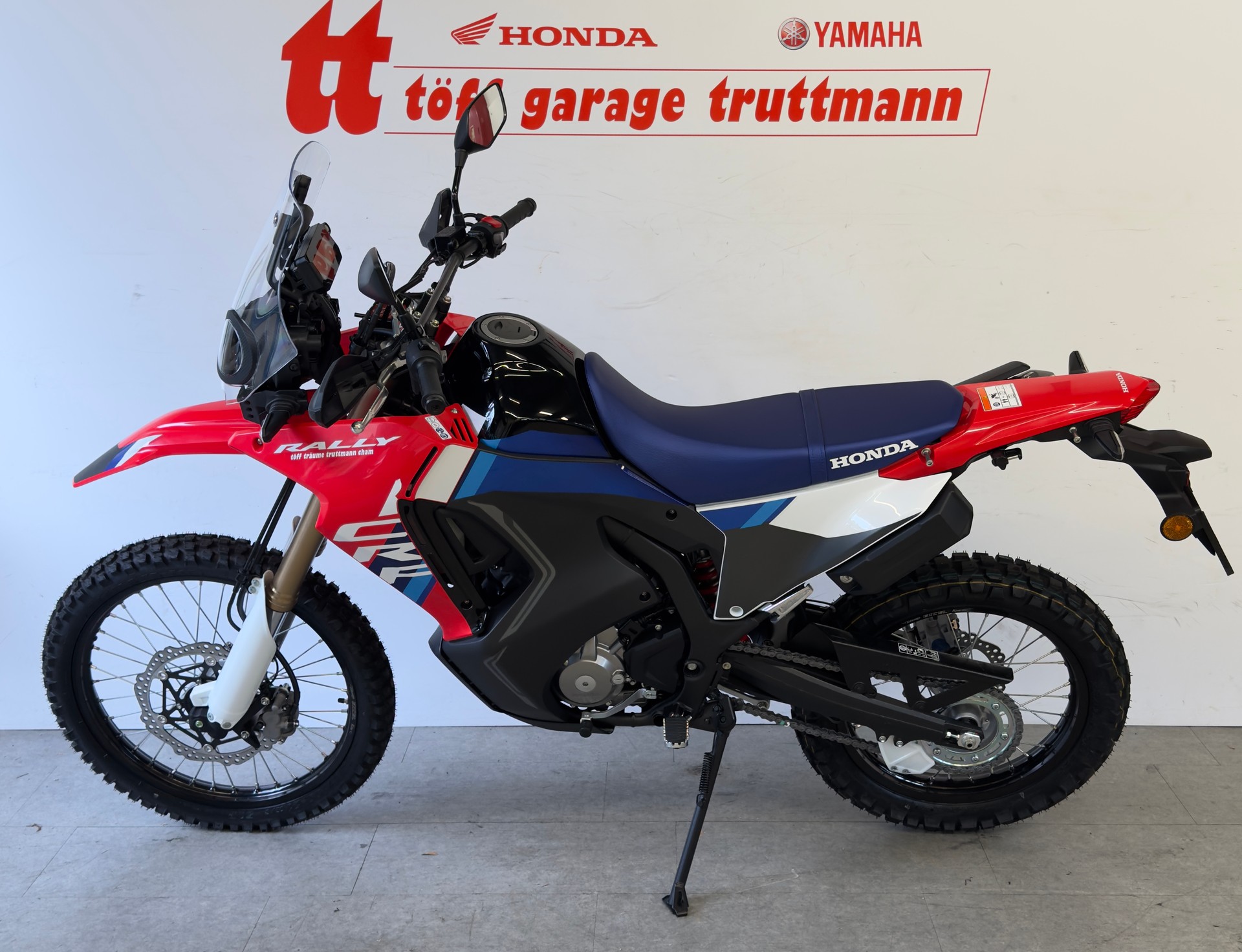 HONDA Rally-showroom-element-1