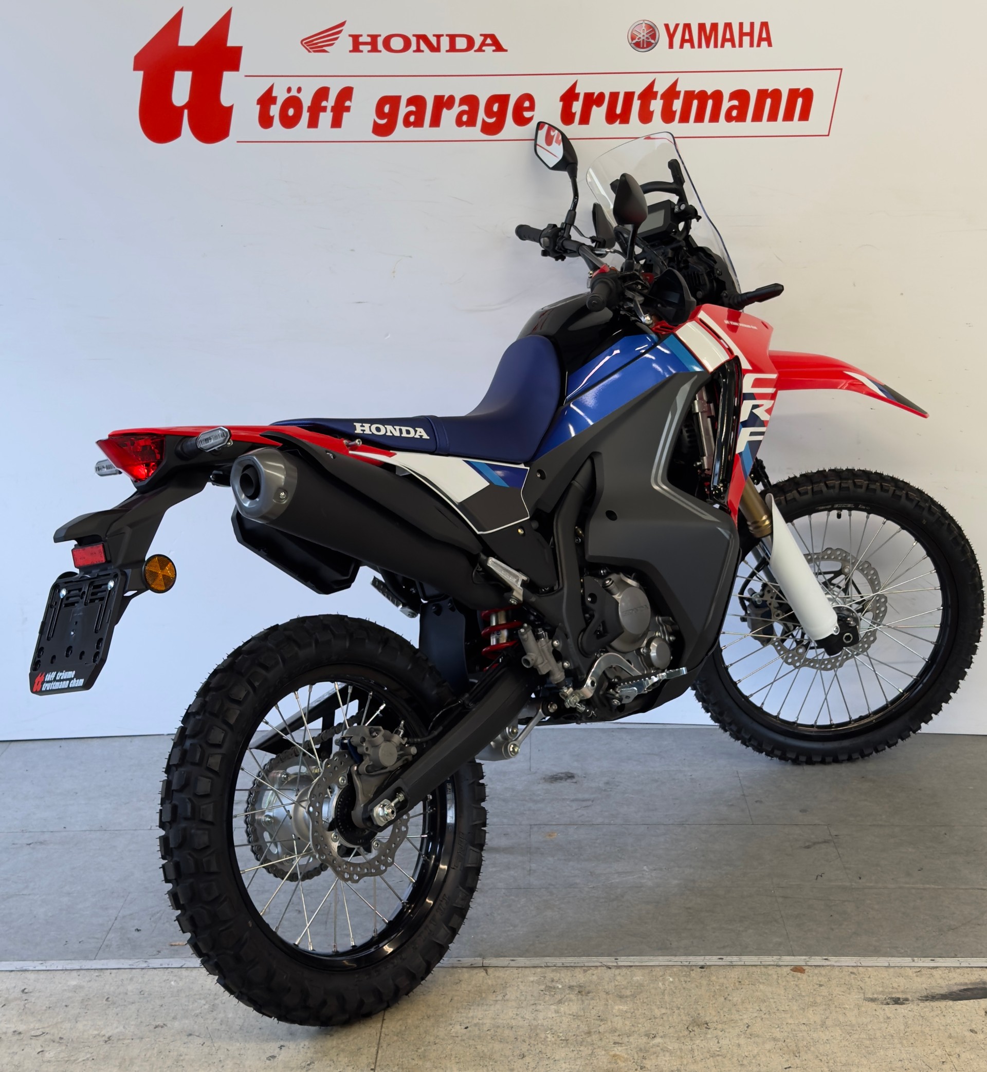 HONDA Rally-showroom-element-3
