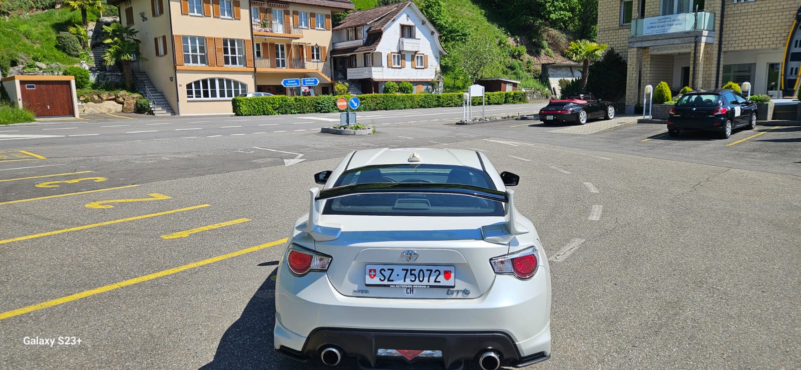 TOYOTA GT 86-image-5