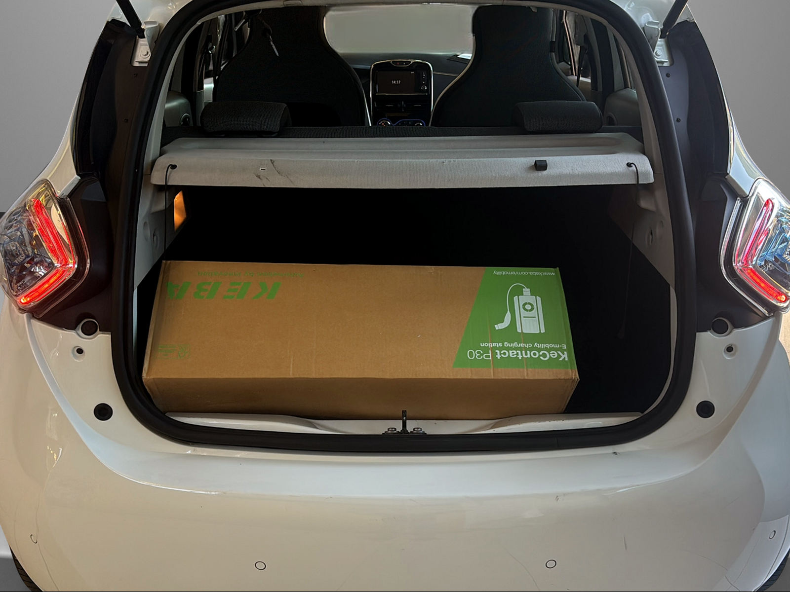 RENAULT Zoe Intens R240 (Batteria inclusa)-image-5