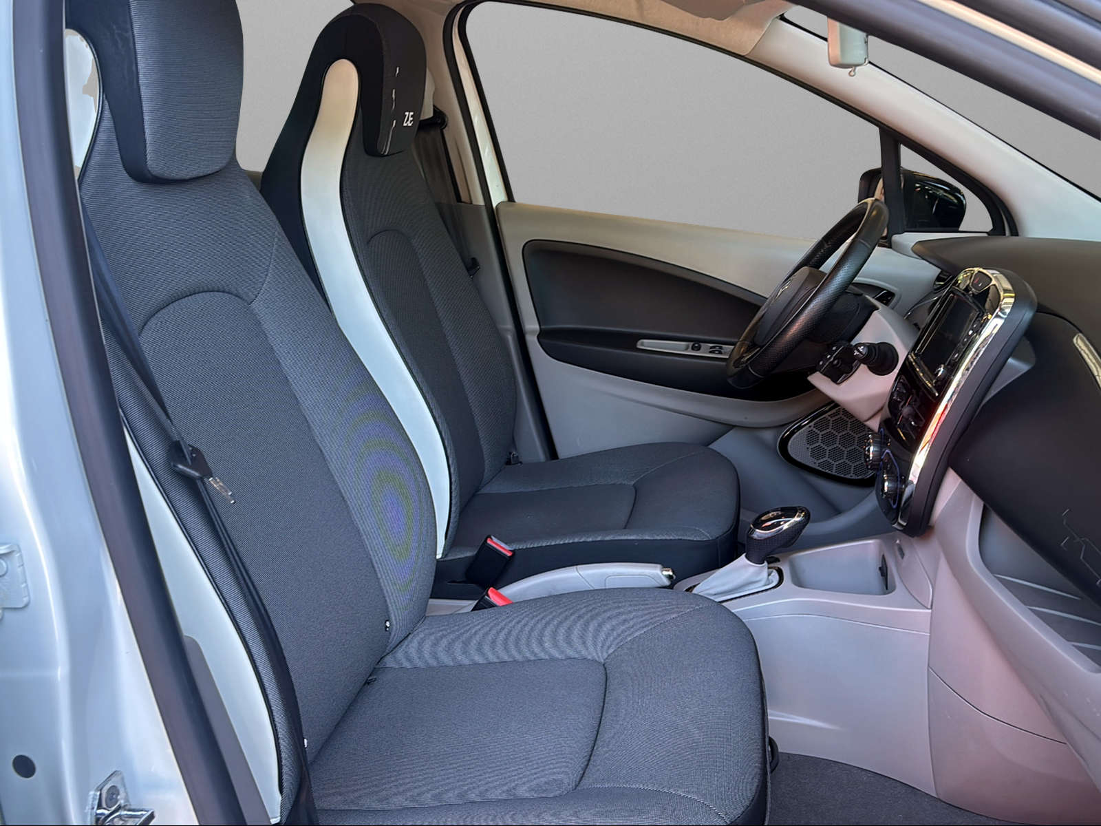 RENAULT Zoe Intens R240 (Batteria inclusa)-image-11