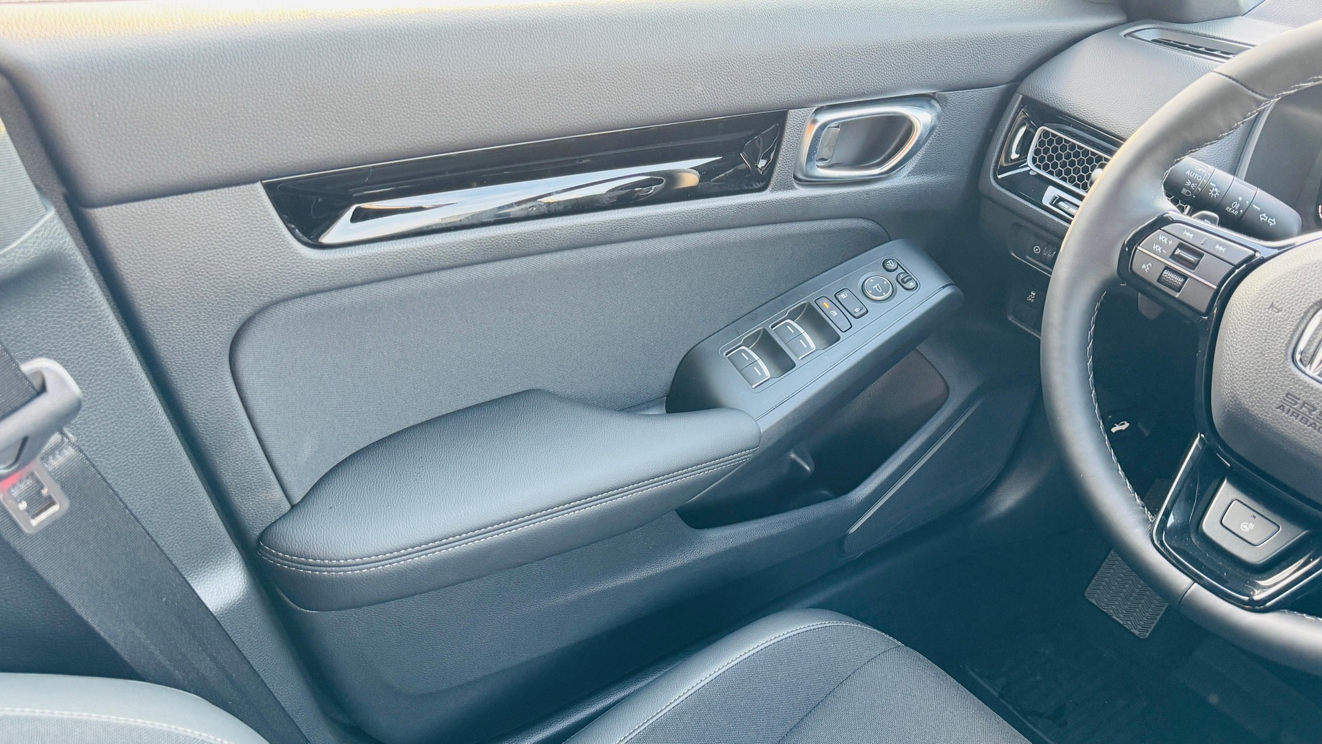 HONDA Civic 2.0 i-MMD Sport 1.9% Leasing Aktion-image-9