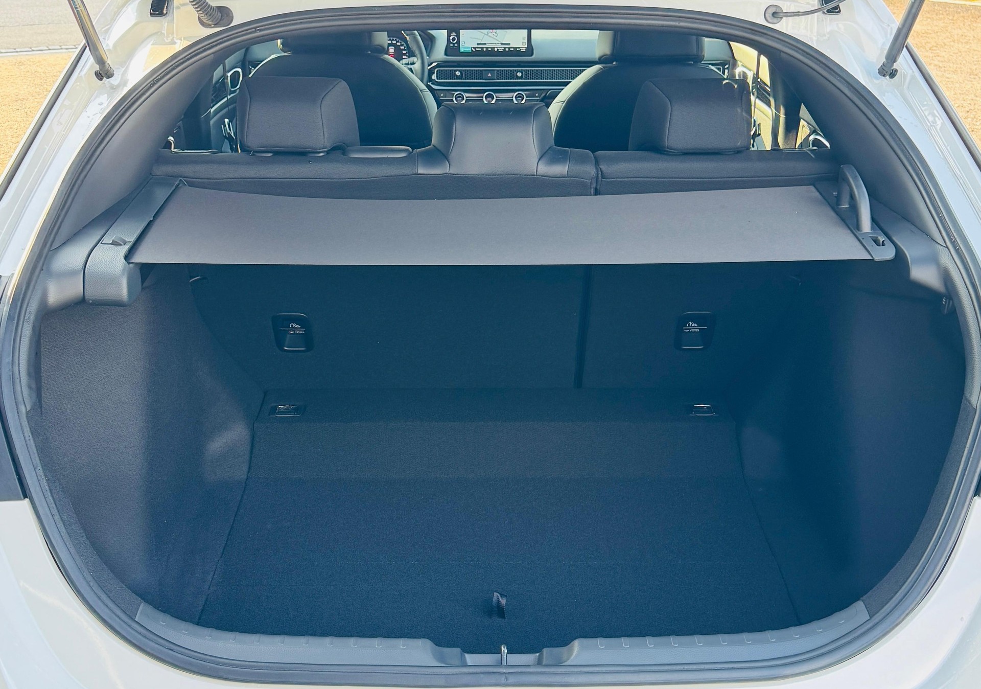 HONDA Civic 2.0 i-MMD Sport 1.9% Leasing Aktion-image-6