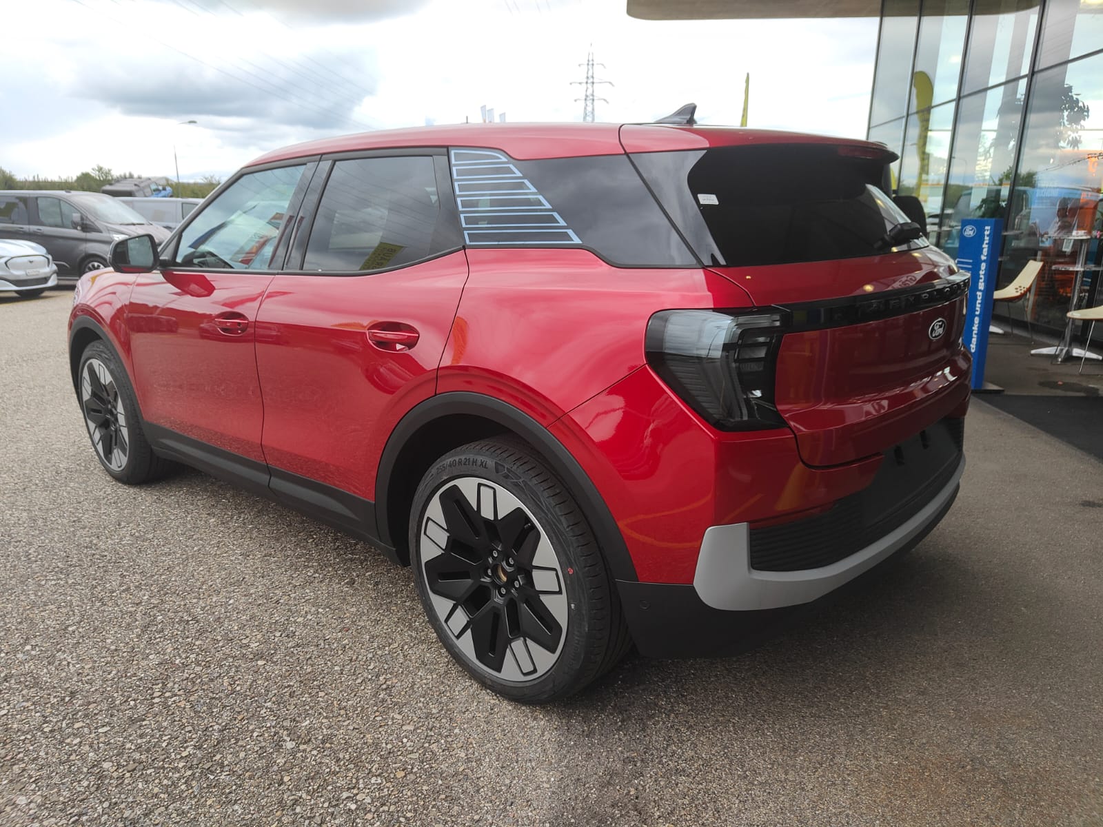 FORD Explorer Elektro 79kWh Dual Ext. Range Premium AWD-image-5