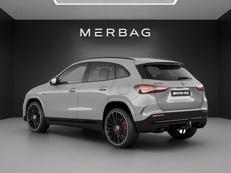 MERCEDES-BENZ GLA AMG 35 4Matic 8G-DCT-image-2