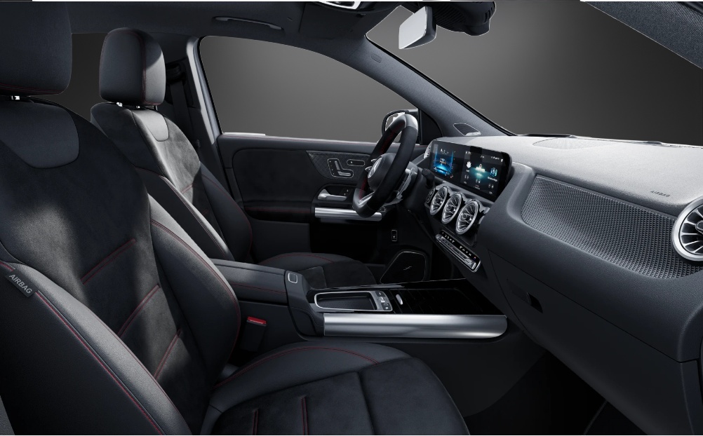 MERCEDES-BENZ GLA AMG 35 4Matic 8G-DCT-image-8
