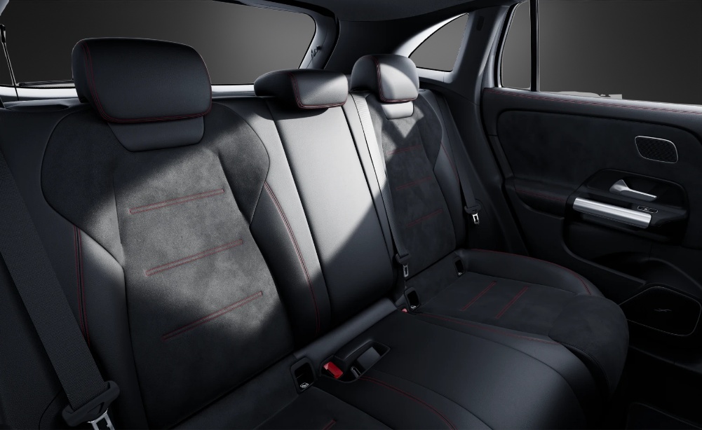 MERCEDES-BENZ GLA AMG 35 4Matic 8G-DCT-image-6
