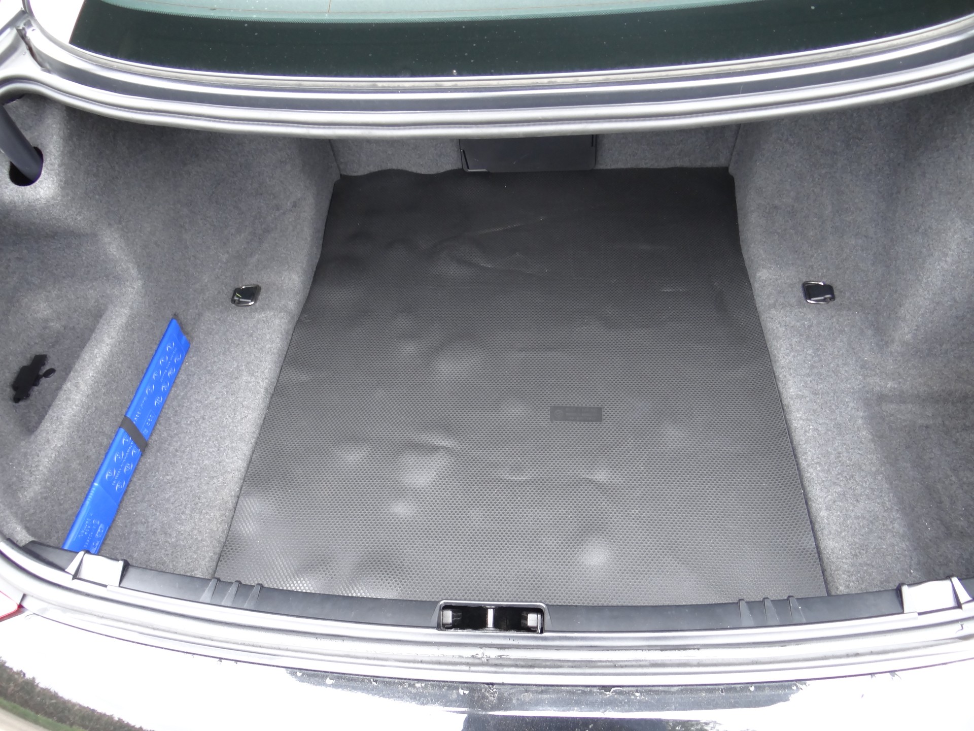 BMW 630i Steptronic-image-15