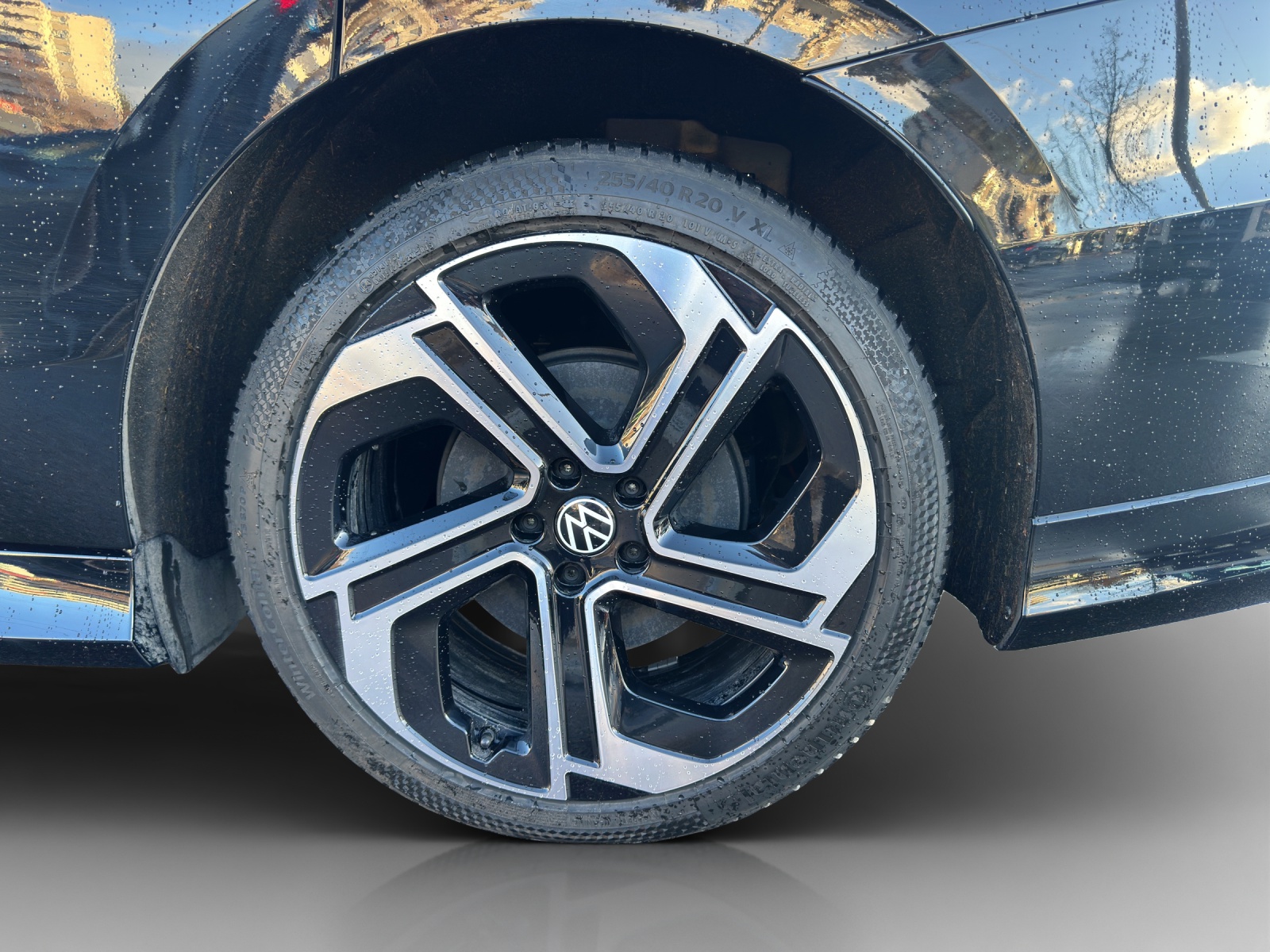 VW ID.7 Tourer GTX 86 kWh GTX 4 Motion-image-13