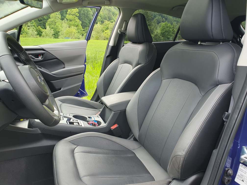SUBARU Crosstrek 2.0i e-Boxer Mels Edition-image-13