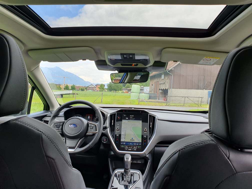 SUBARU Crosstrek 2.0i e-Boxer Mels Edition-image-11