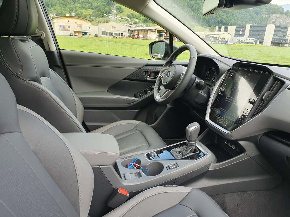 SUBARU Crosstrek 2.0i e-Boxer Mels Edition-image-10