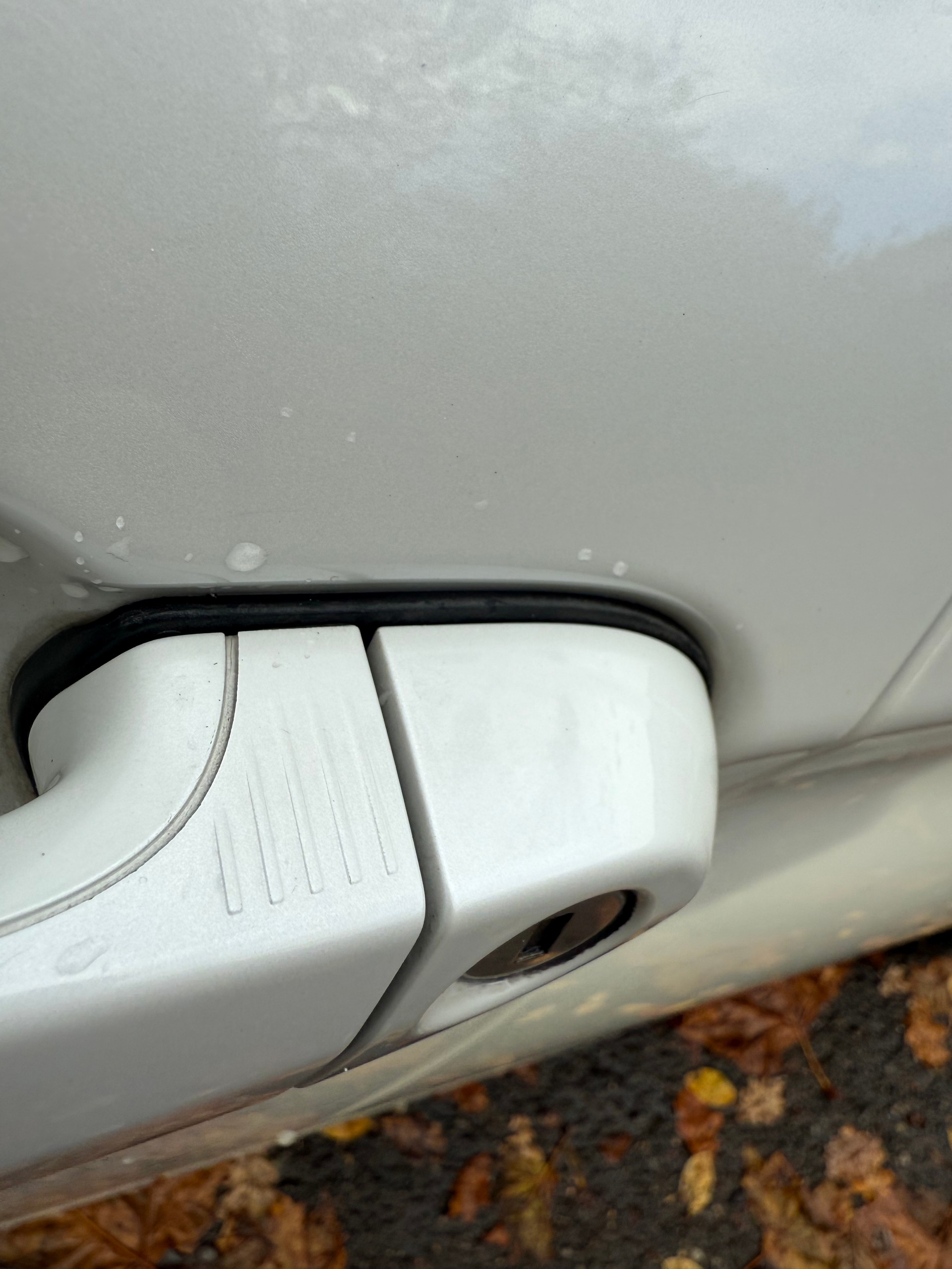 BMW 330d XDrive Touring Sport Line Steptronic-image-15