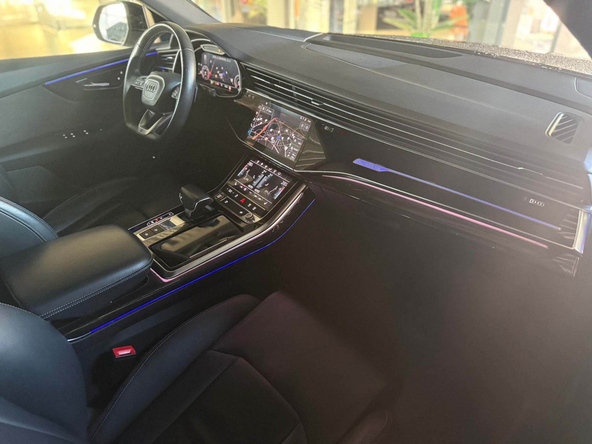 AUDI Q8 50 TDI quattro tiptronic-image-5