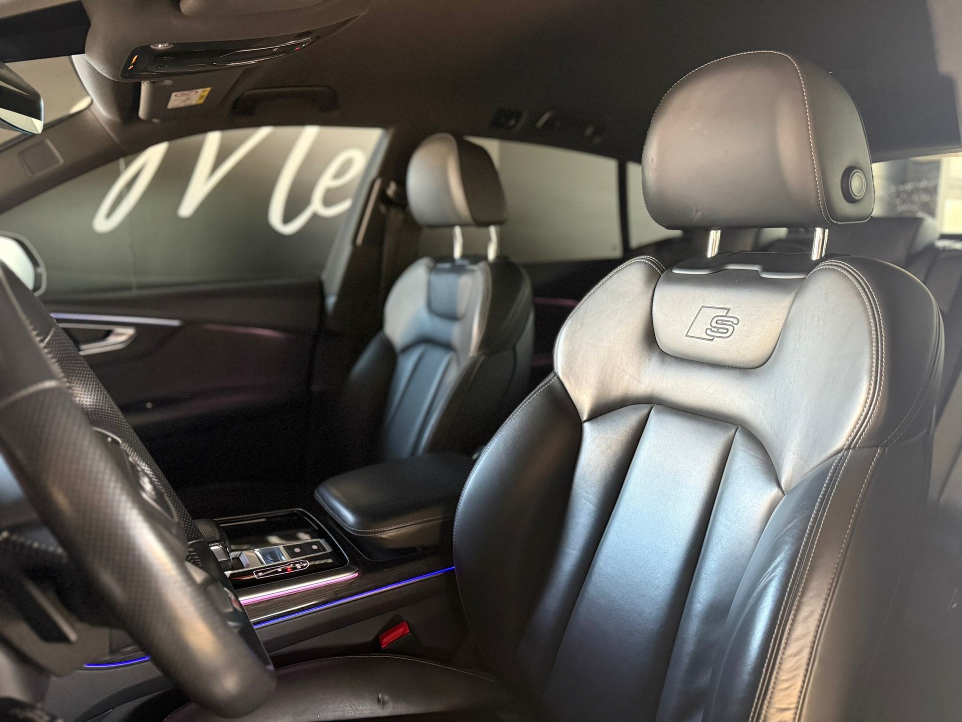 AUDI Q8 50 TDI quattro tiptronic-image-3