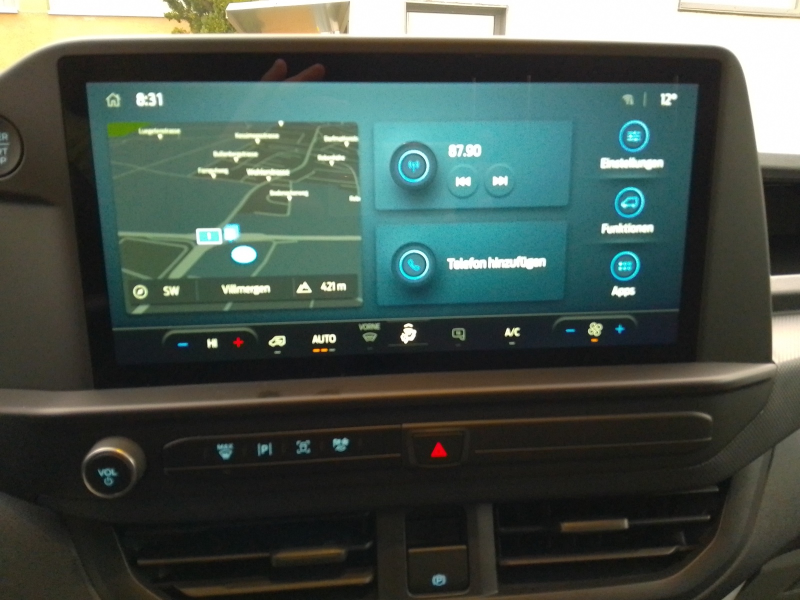 FORD Transit Custom Van 320 L1 2.0 EcoBlue 136 Trend Automat-image-8