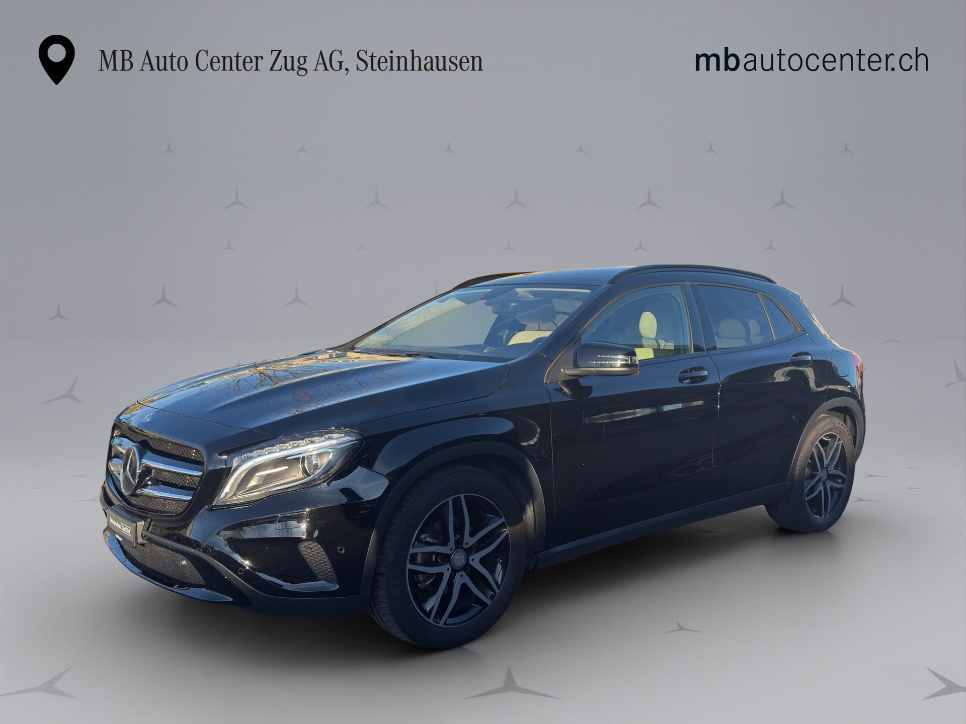MERCEDES-BENZ GLA 200 Urban-image-0