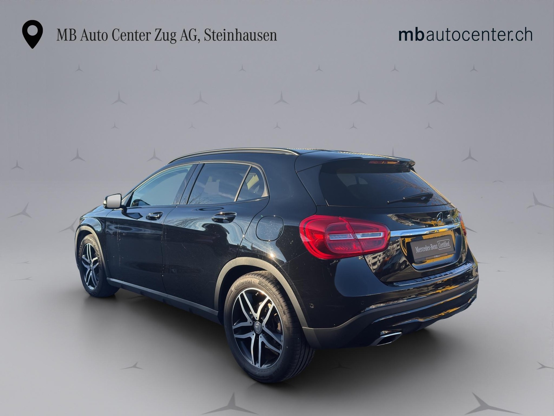 MERCEDES-BENZ GLA 200 Urban-image-3