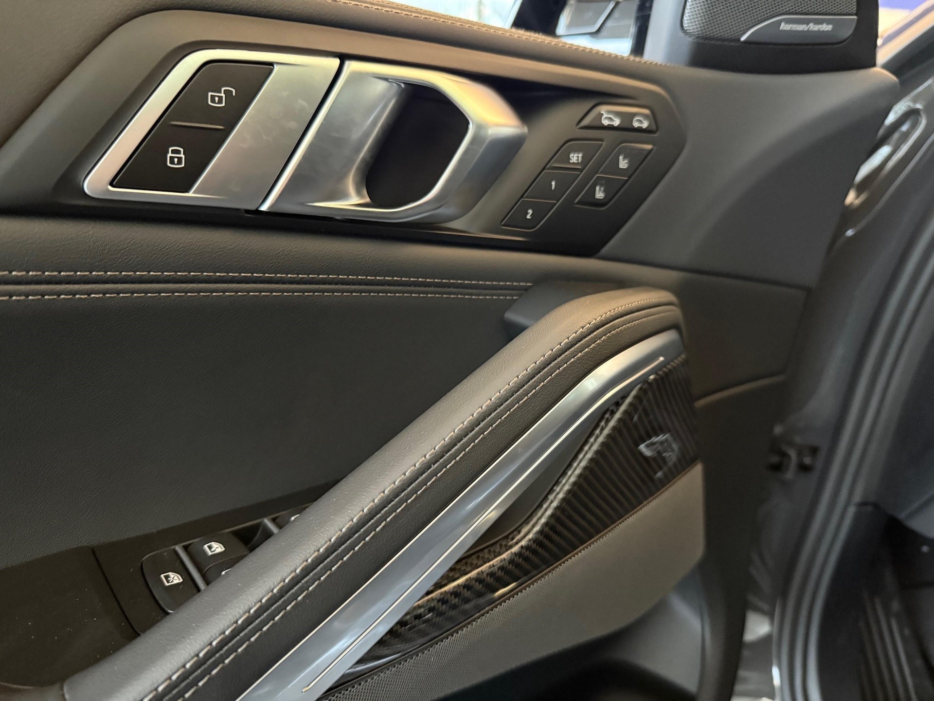 BMW X6 30d xDrive-image-9