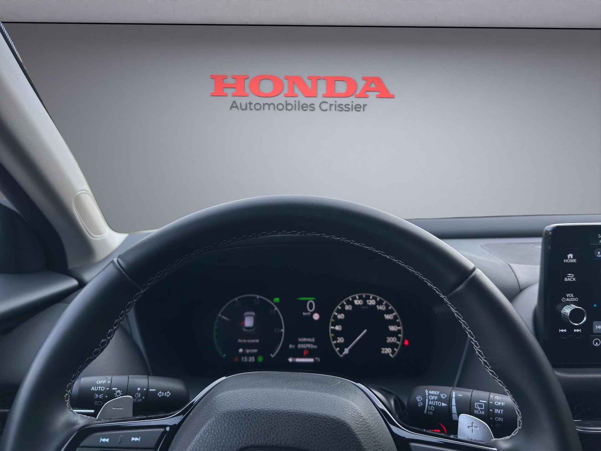 HONDA ZR-V 2.0 i-MMD Sport-image-10