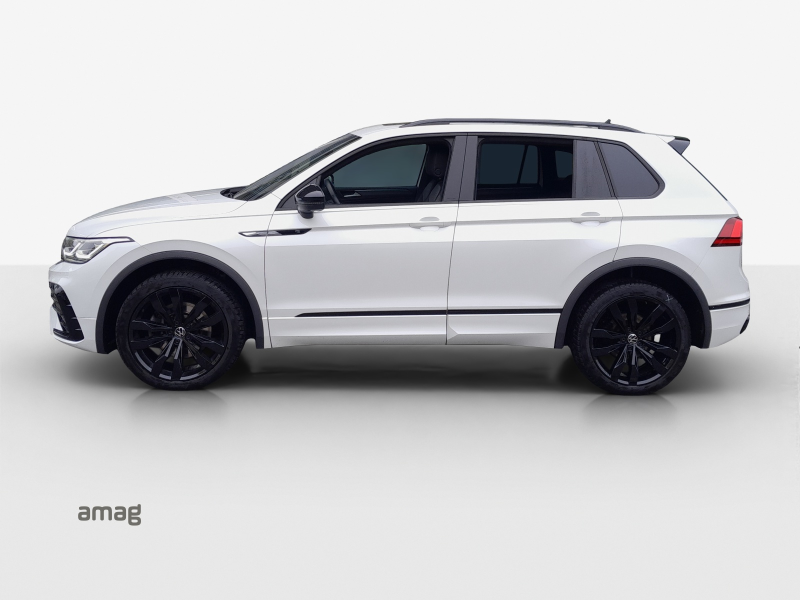 VW Tiguan 2.0 TDI SCR R-Line 4Motion DSG-showroom-element-1