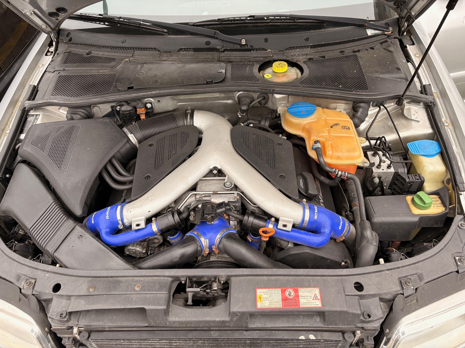 AUDI S4 Avant quattro-image-14