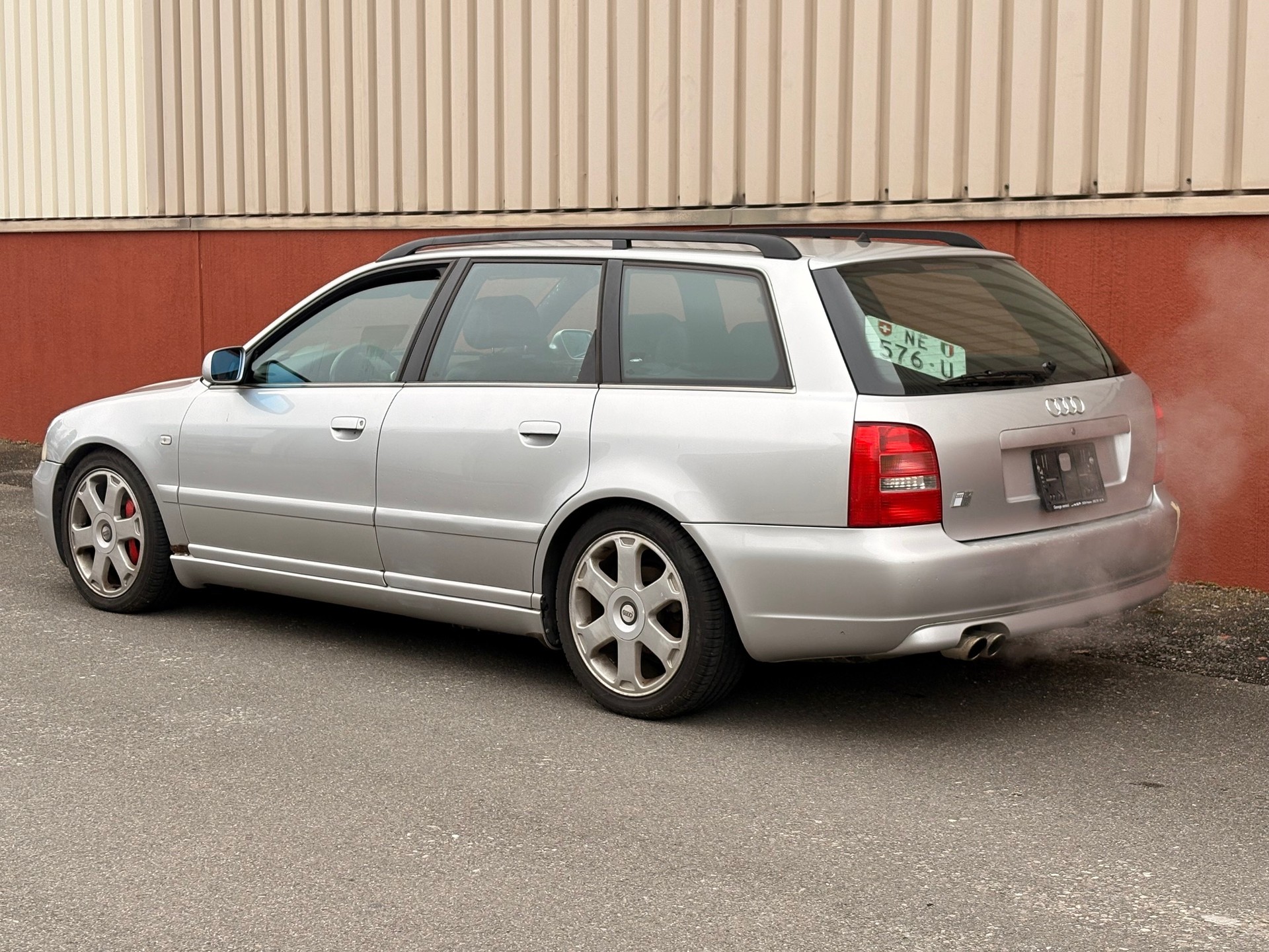 AUDI S4 Avant quattro-image-5