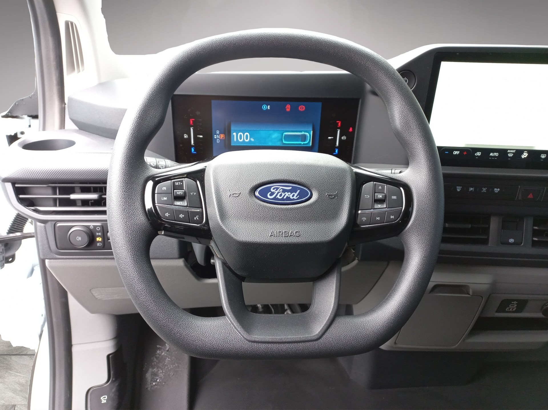FORD Transit Custom Van 320 L1H1 65kWh Trend-image-7